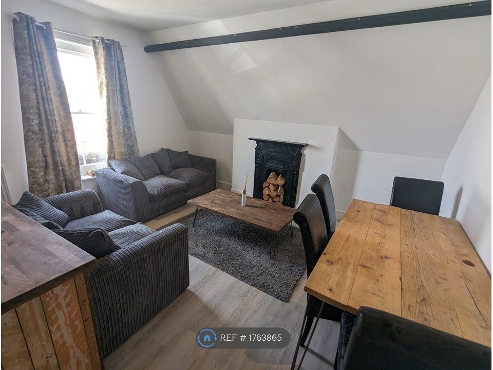 Property photo 3 of 22 Open Plan Living Room