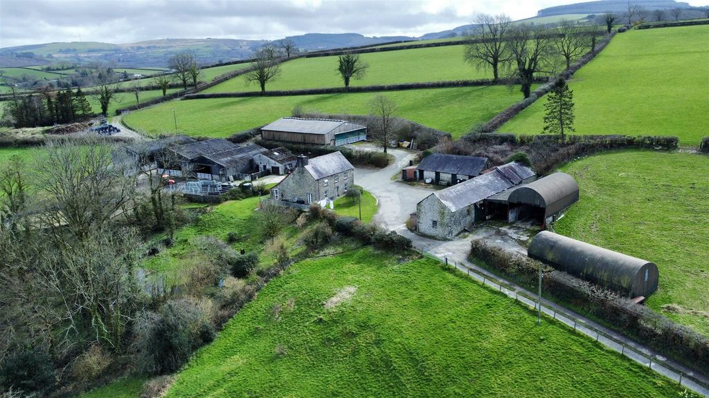 Property photo 2 of 67 Dji_Fly_20240318_113200_12_1710761558909_Photo_Opt