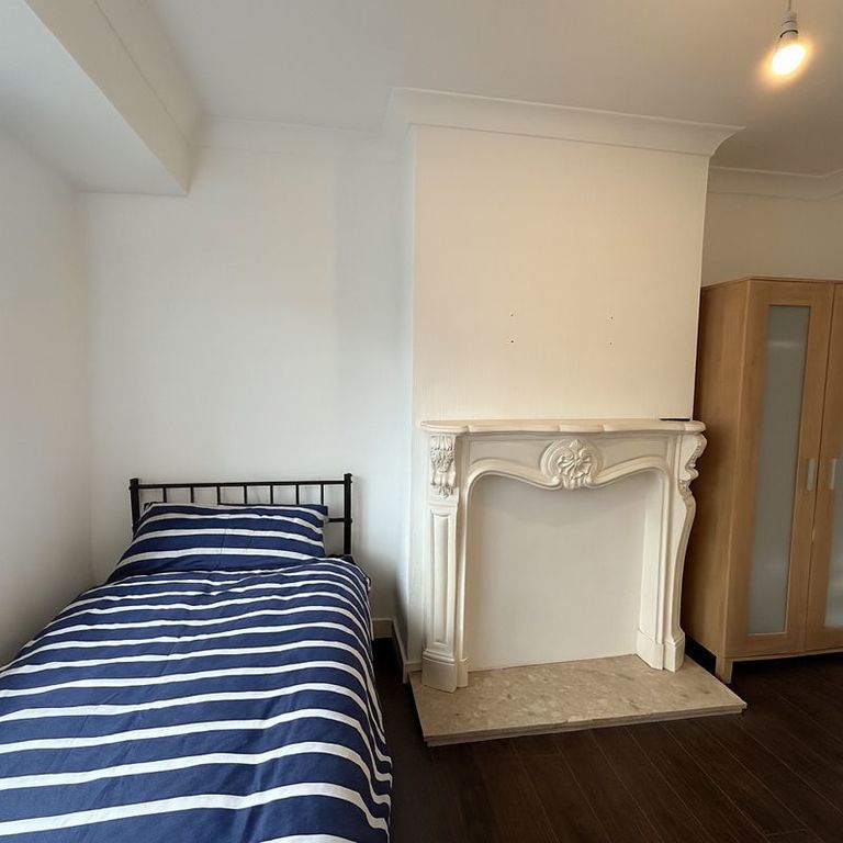 Property photo 3 of 10 Photo 10