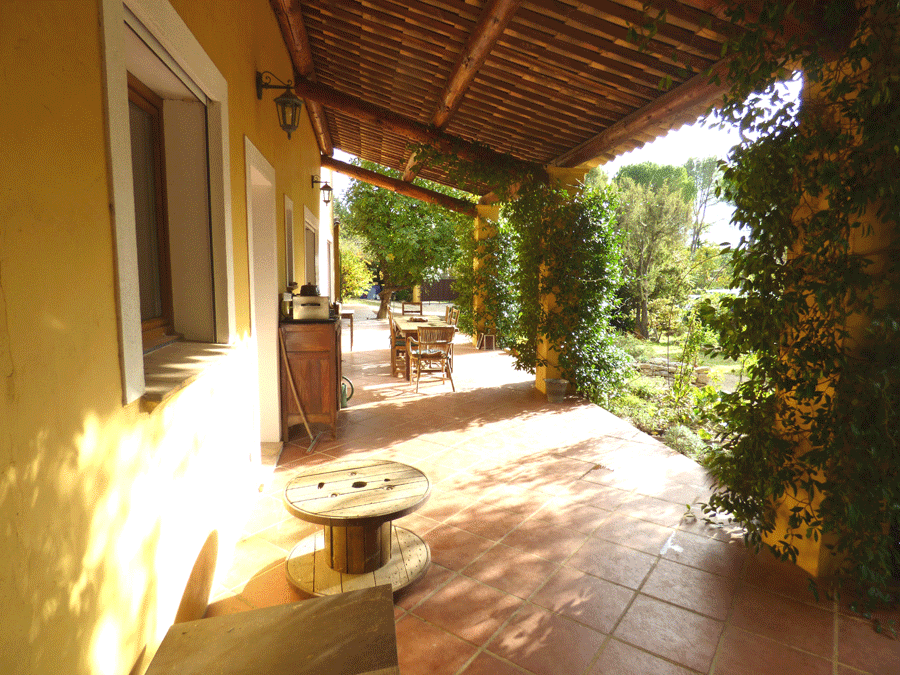 Property photo 3 of 31