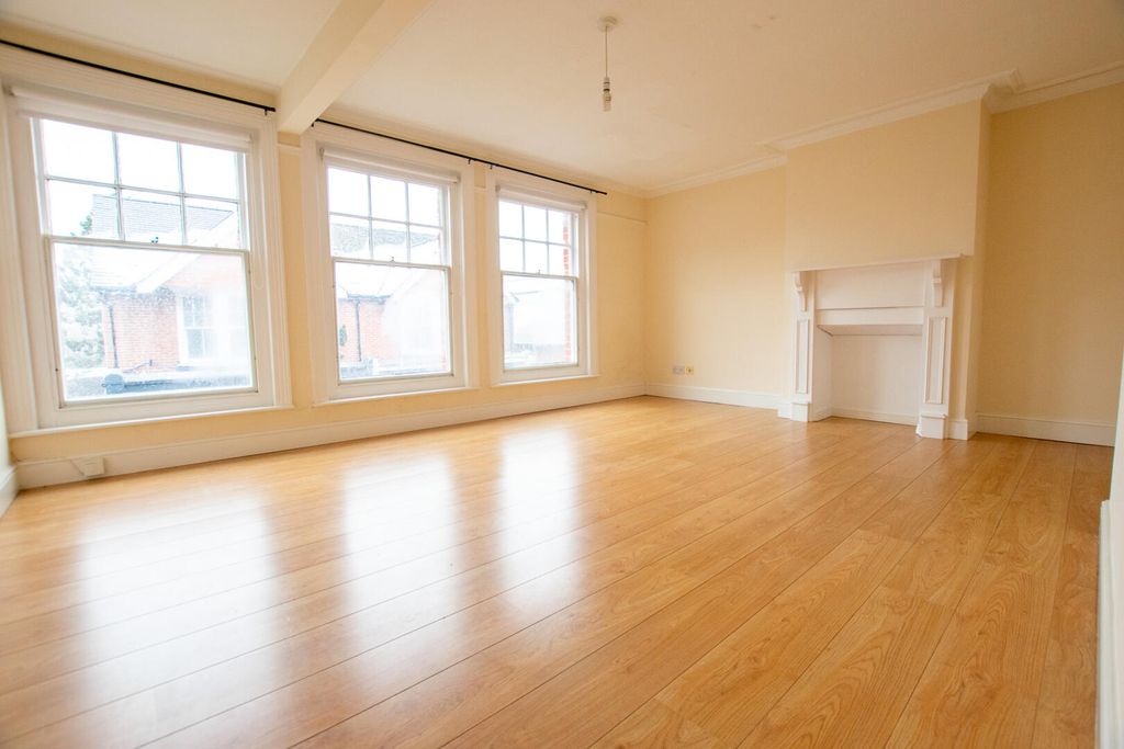 Property photo 2 of 7 Living Room