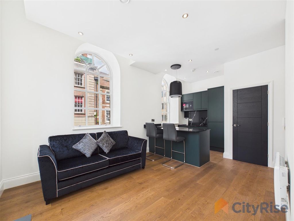 Property photo 3 of 13