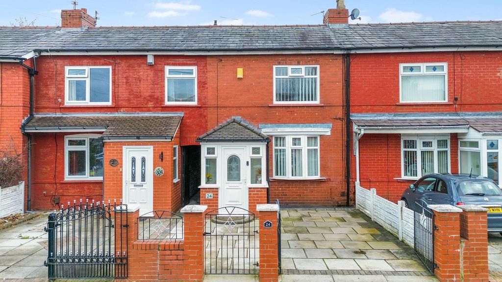 Property photo 1 of 34