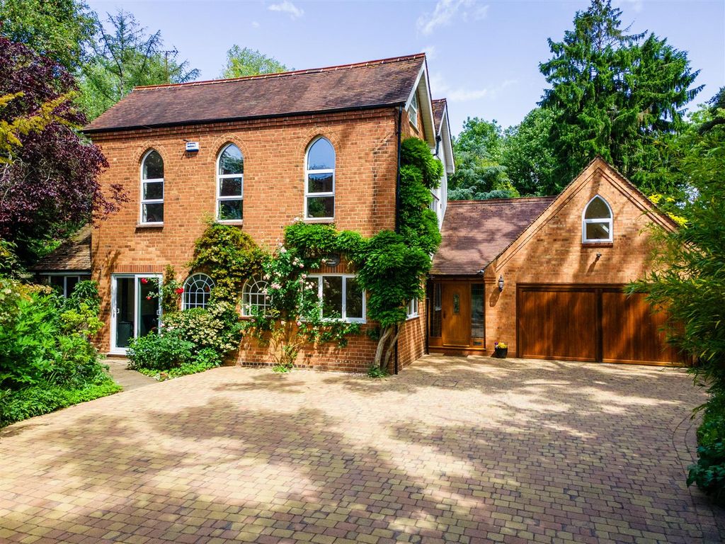 Property photo 1 of 28 120A, Old Station Road Hampton-In-Arden_2.Jpg
