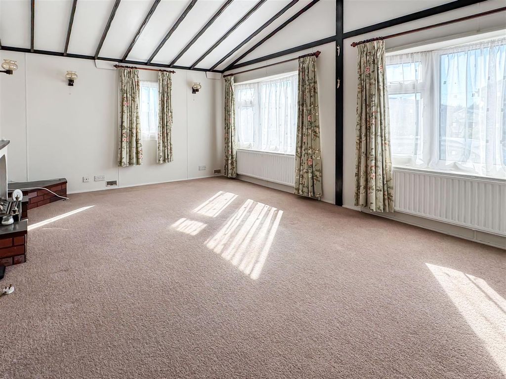 Property photo 2 of 11 Img_9175.Jpg