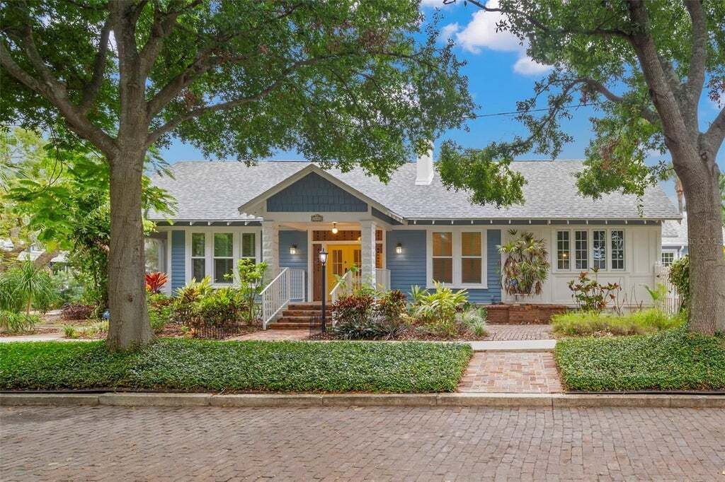 Property photo 1 of 20
