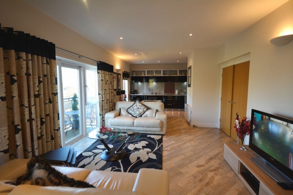 Property photo 2 of 10 Photograph 1