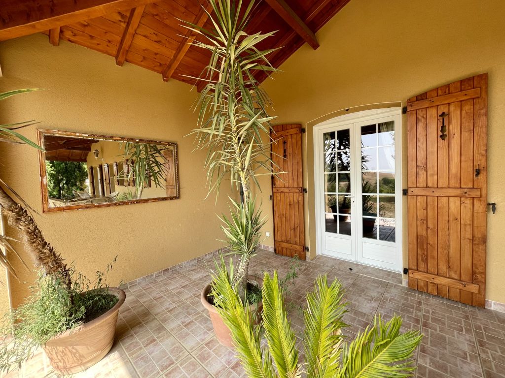Property photo 3 of 19 Photo_B87d9B8652321ce3A92De7924Ec80A4A