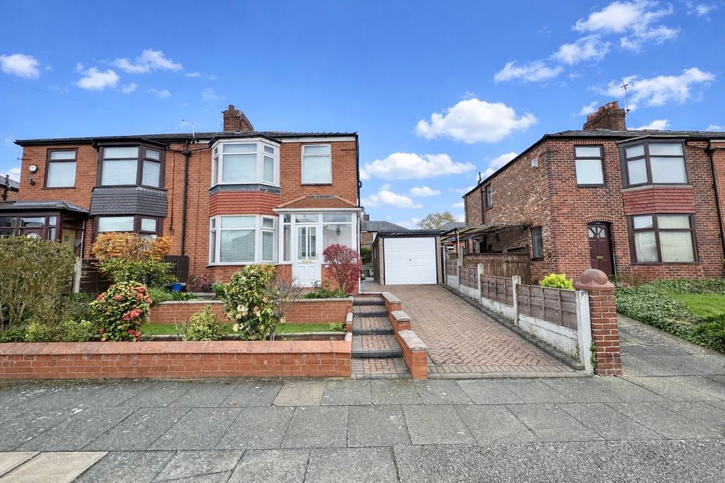 Property photo 1 of 12 Photo #1