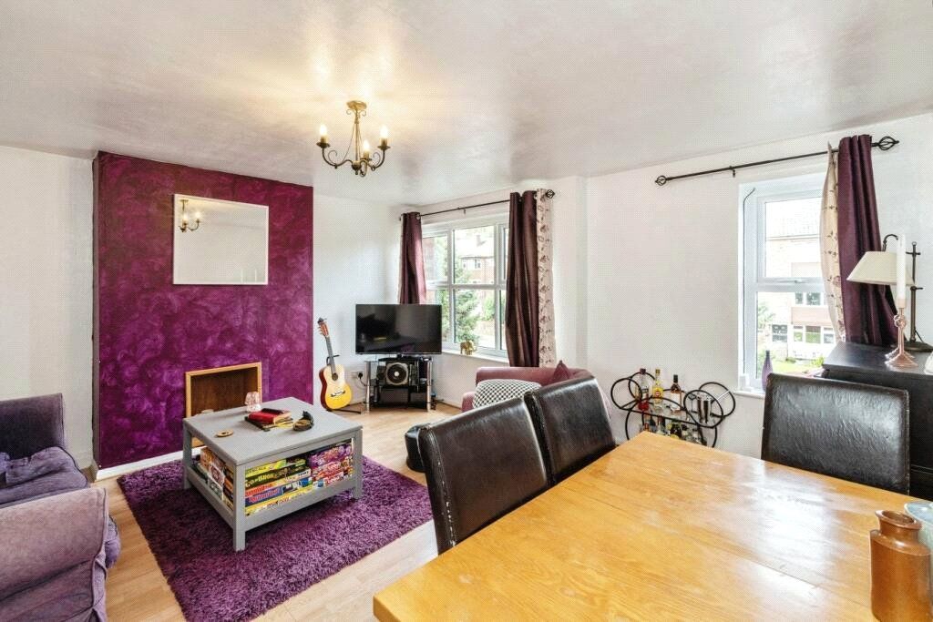 Property photo 2 of 12 Picture No. 02