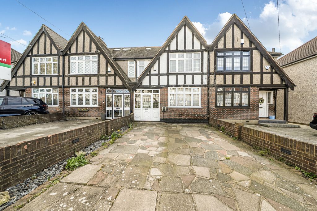 Property photo 1 of 18 1429958-2-69c575A...