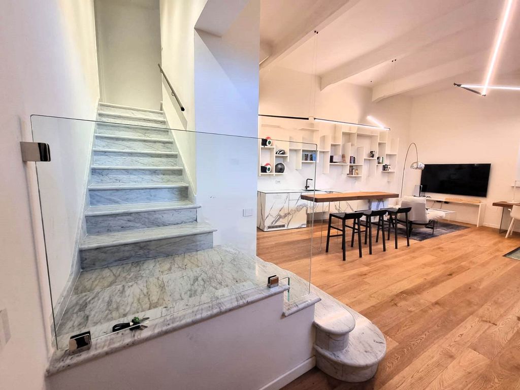 Property photo 1 of 30