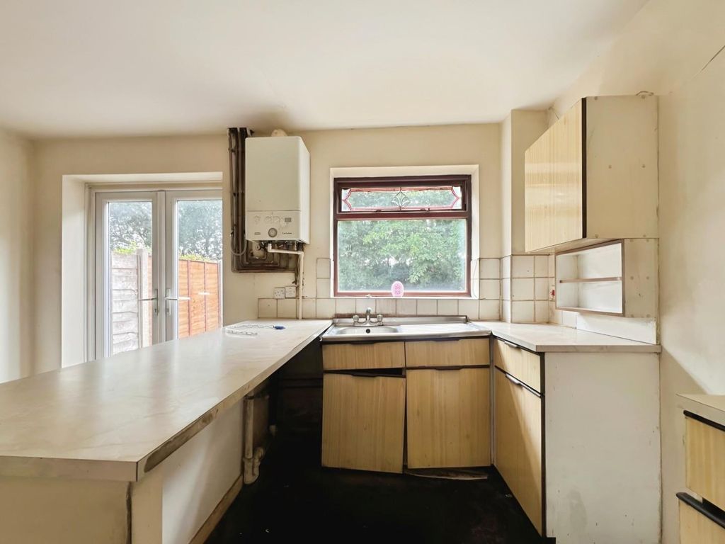 Property photo 3 of 16 5375d93d-01Aa736c-89d8-44A9-A2Db-130d14092A0A.Jpeg