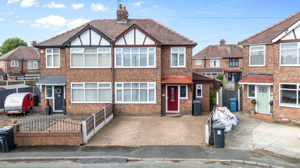 Property photo 1 of 24