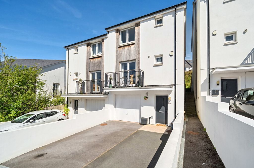 Property photo 1 of 24 1449452-2-69Ea5F8...