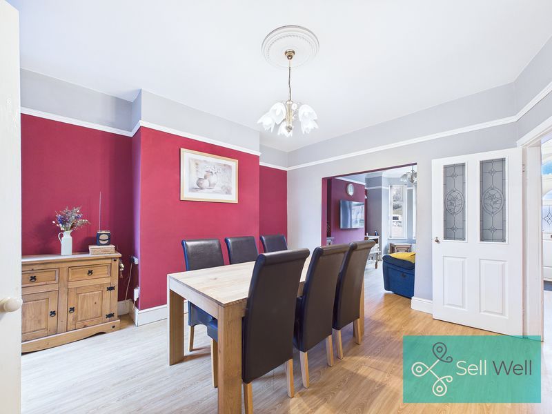 Property photo 3 of 24 Dining Room