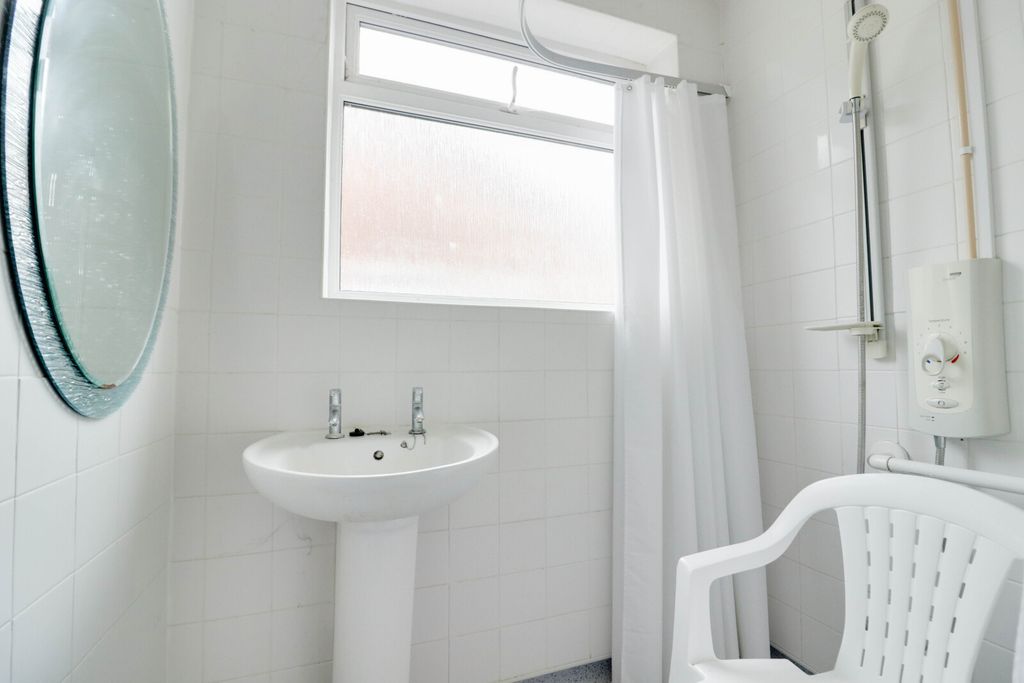 Property photo 2 of 9 Picture No. 04