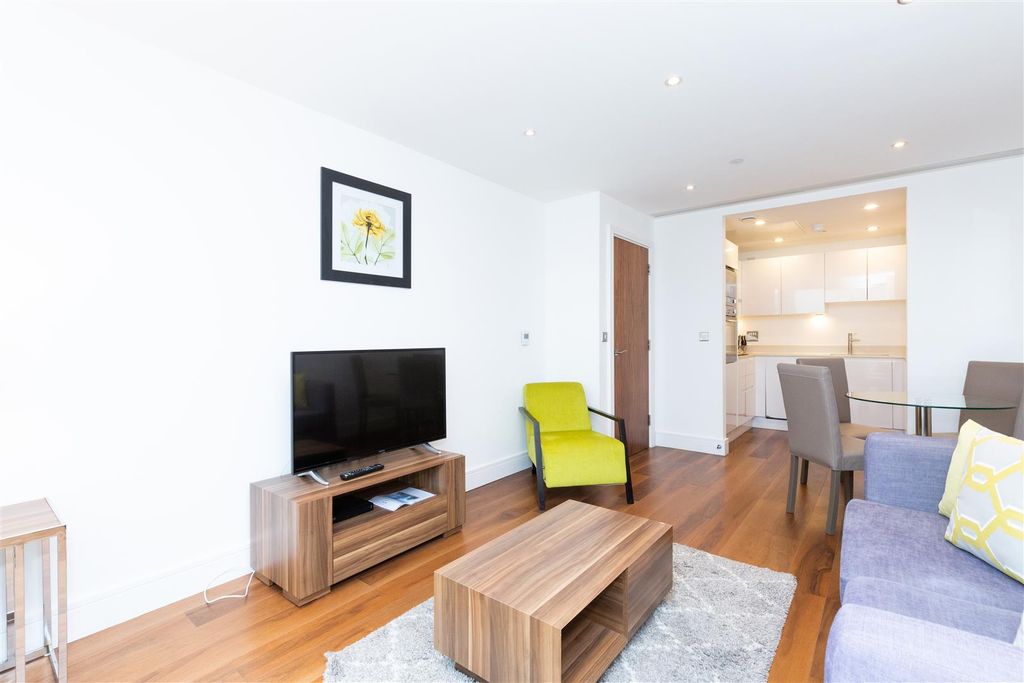 Property photo 1 of 10 2607 Talisman Tower-9.Jpg