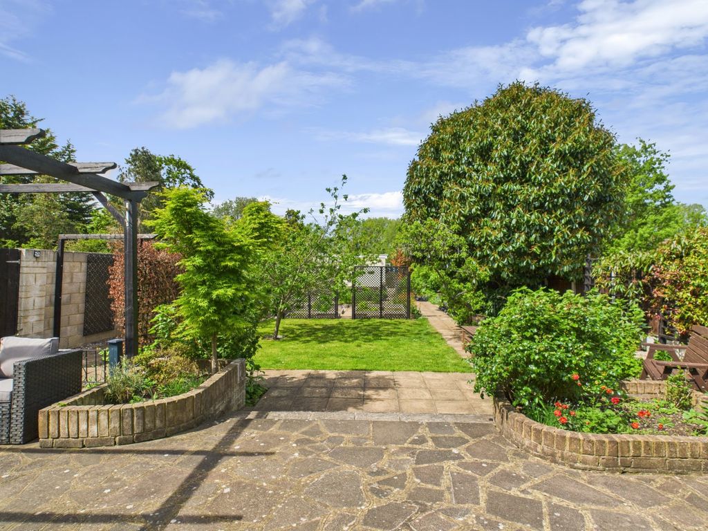 Property photo 3 of 25 Picture No. 90