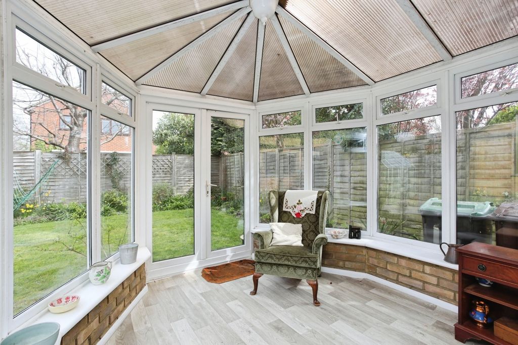 Property photo 3 of 16 Pbox-Img.Jpg