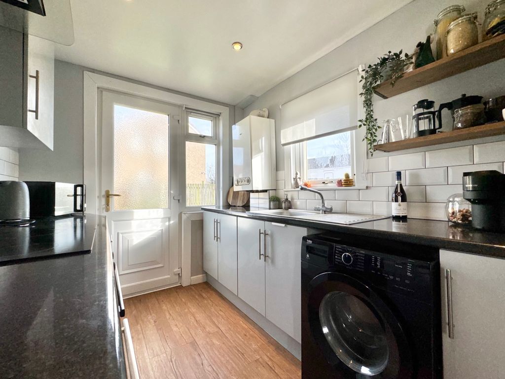 Property photo 3 of 18 Img_6925