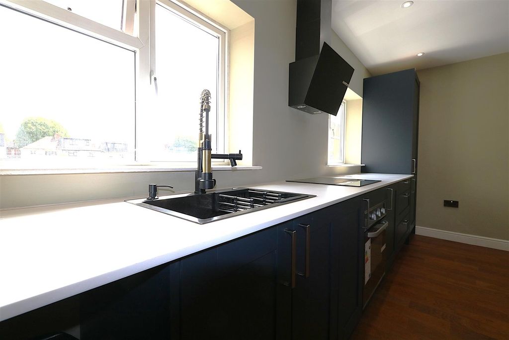Property photo 2 of 8 Img_8666.Jpg