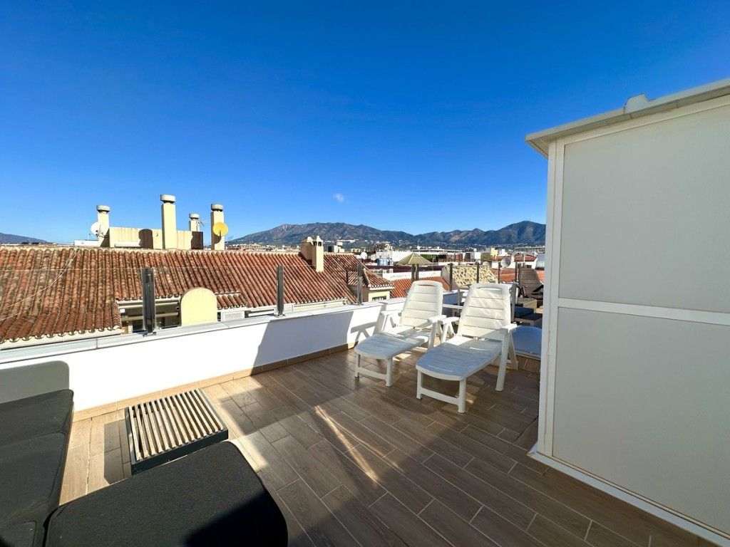 Property photo 2 of 20 Rooftop Terrace 4