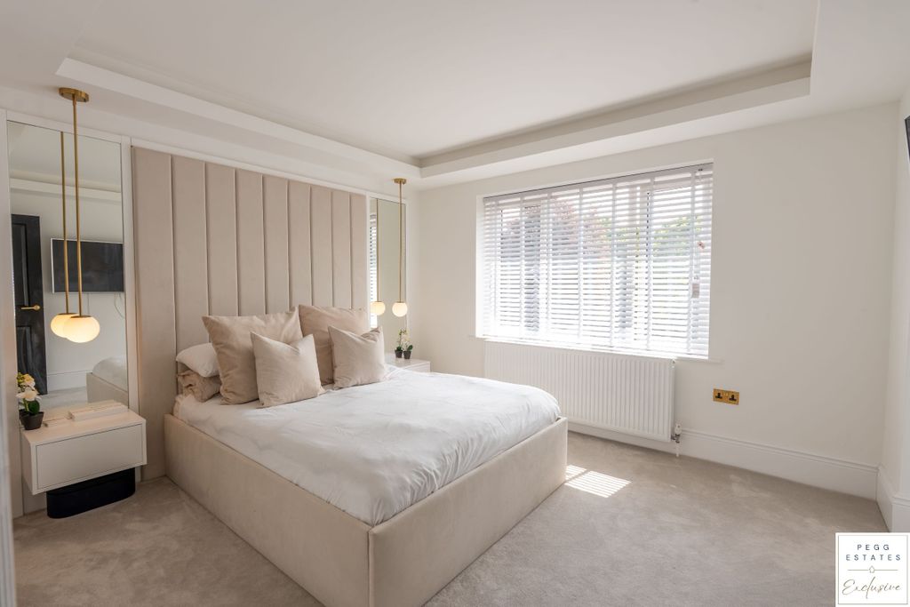 Additional image 8 of 4 bed detached house for saleAshburton Road, Newton Abbot TQ12
