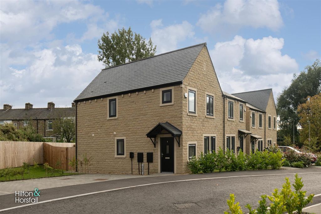 Property photo 1 of 16 Millers Green, Worsthorne - Plot 5