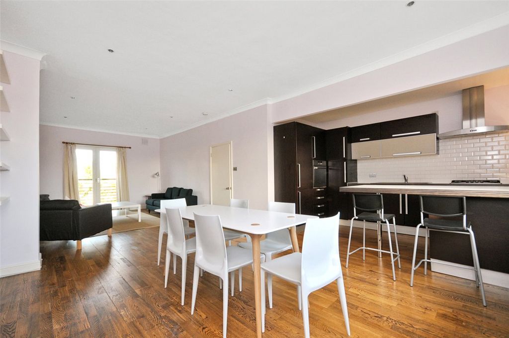Property photo 2 of 8 Picture No. 03