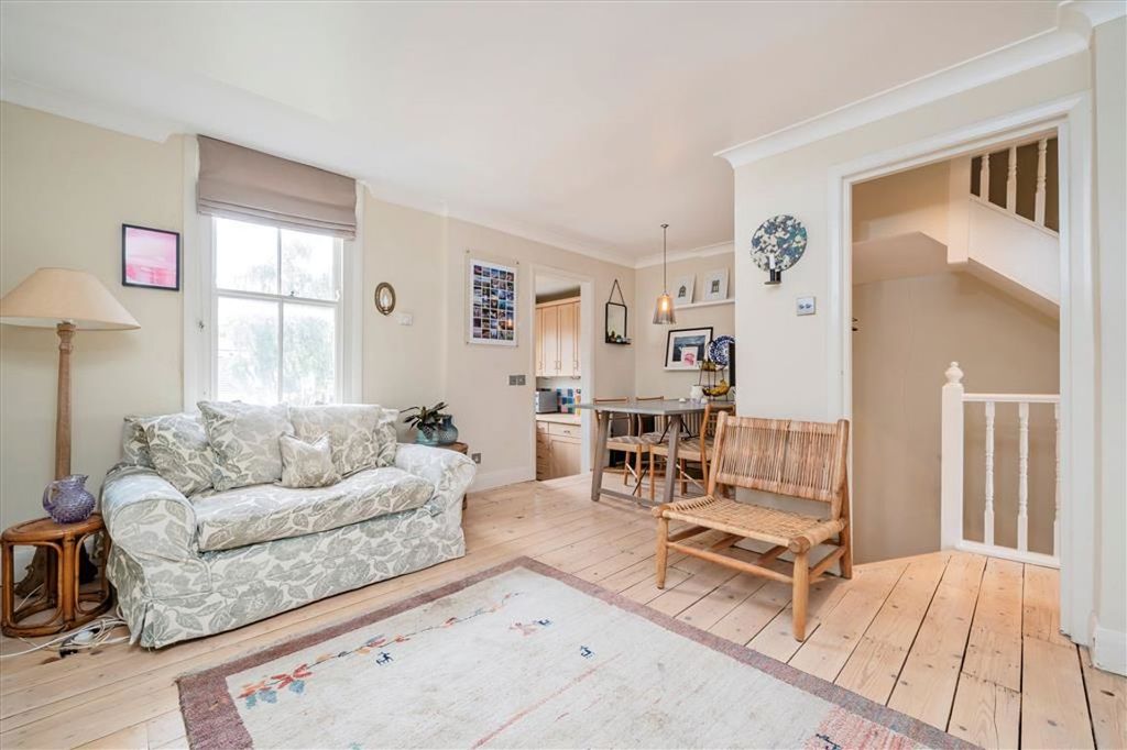 Property photo 2 of 6