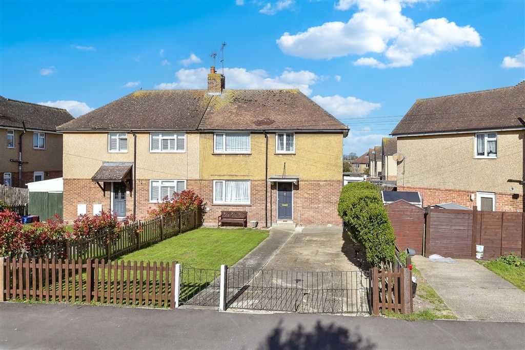 Property photo 1 of 11 Web