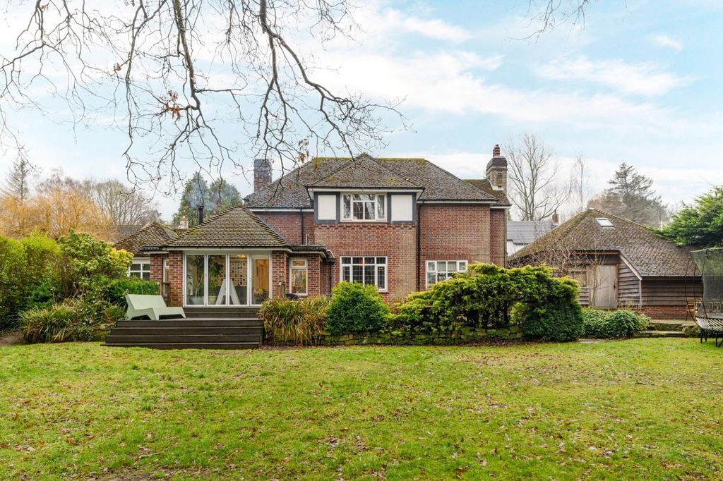 Property photo 1 of 29