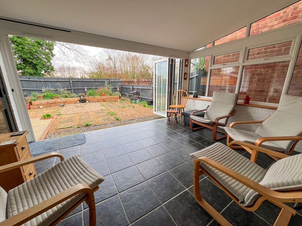 Property photo 2 of 34