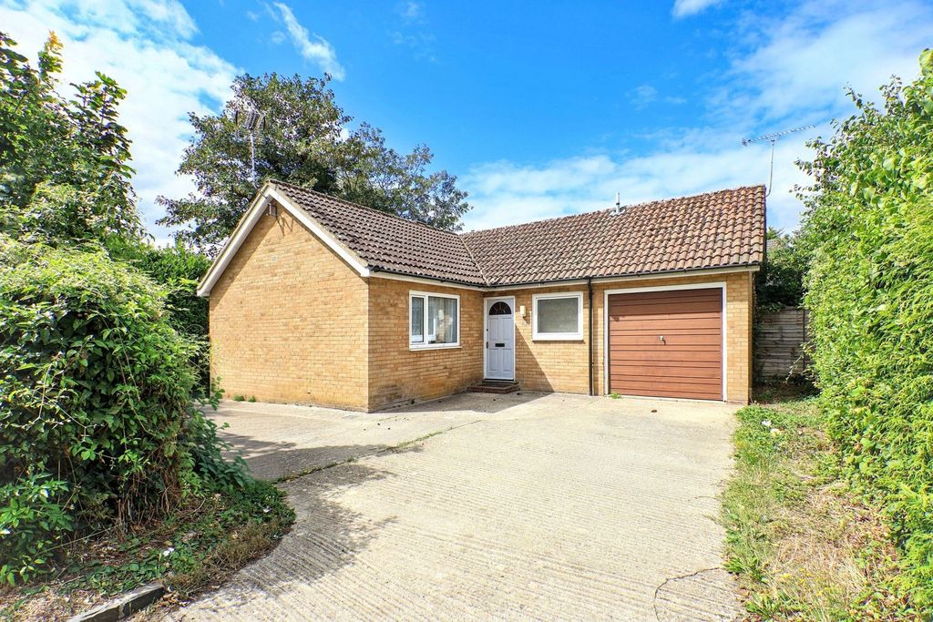 Property photo 1 of 12