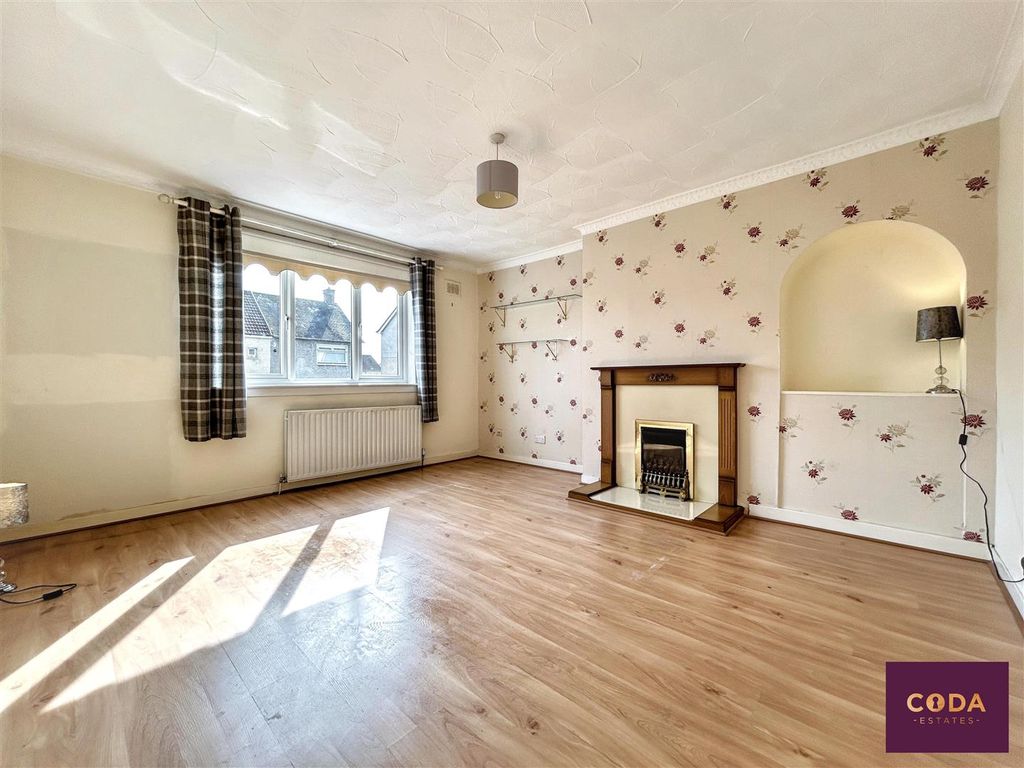 Property photo 2 of 19 Img_4327.Jpg