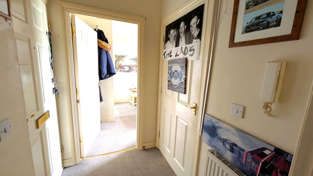 Additional image 6 of 1 bed flat for sale23 Polkyth Parade, Carlyon Road, St. Austell, Cornwall PL25