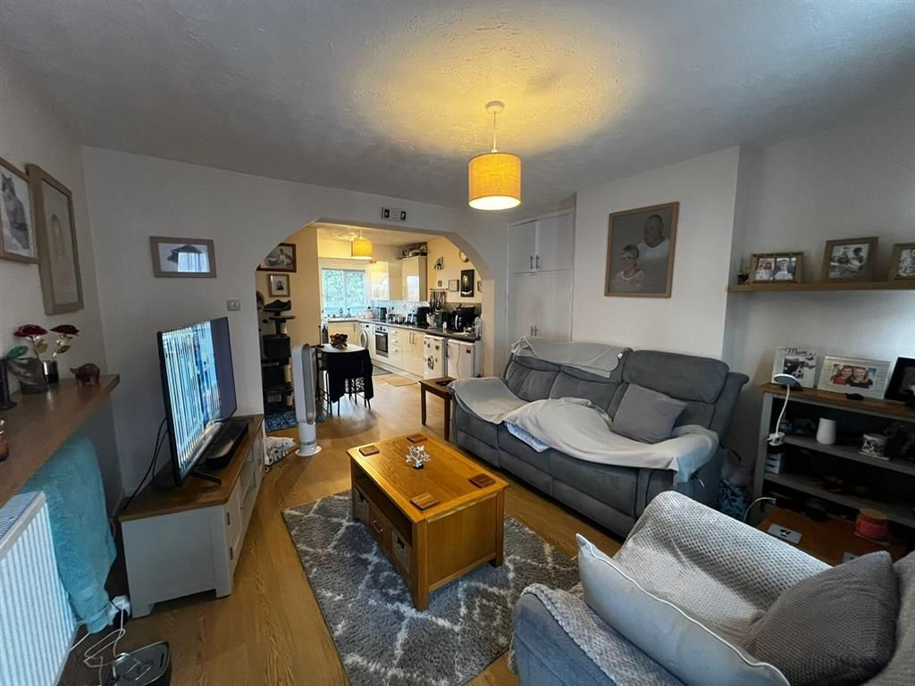 Property photo 2 of 9 Bedroom 1
