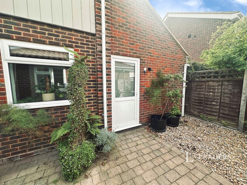 Property photo 1 of 9 Pbox-Img.Jpg