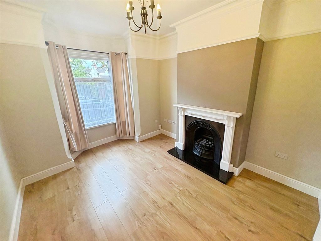 Property photo 2 of 12 Dining Room