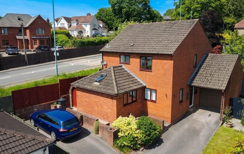 Property photo 1 of 22