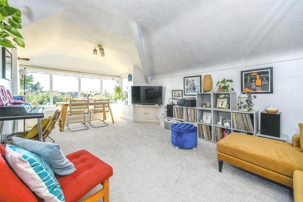 Property photo 2 of 9 Picture No. 08