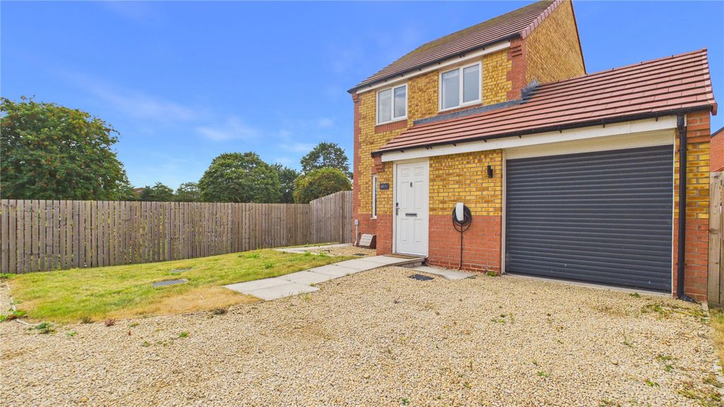 Property photo 1 of 21 Picture No. 24