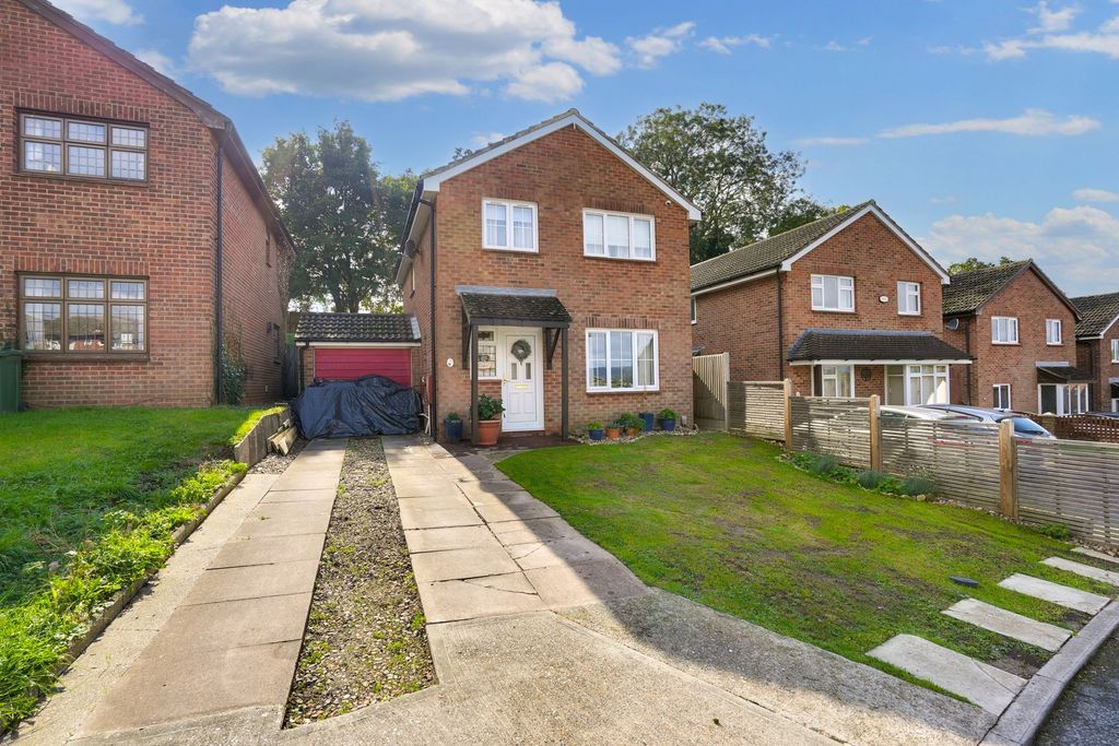 Property photo 2 of 13