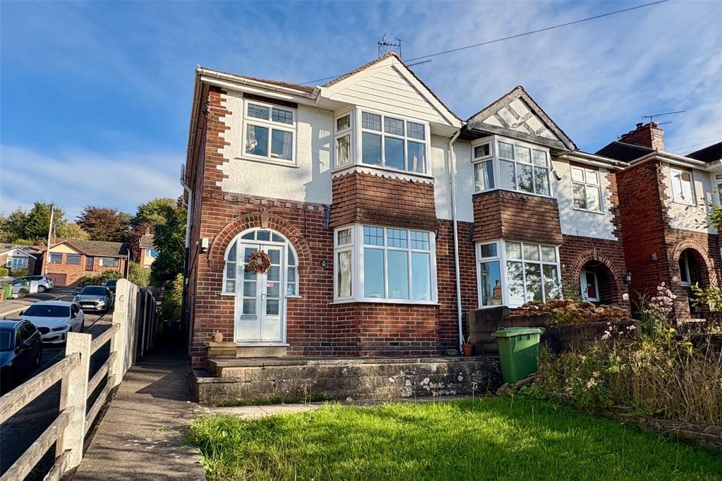 Property photo 1 of 18 Picture No. 01