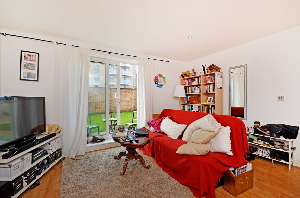 Property photo 3 of 9