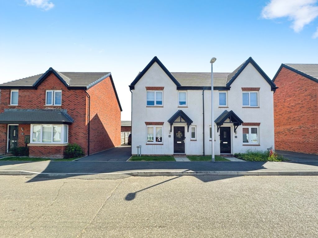 Property photo 2 of 28 4156915