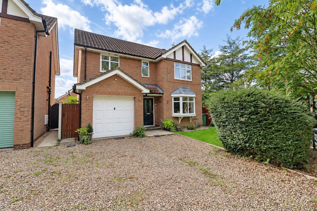 Property photo 1 of 23