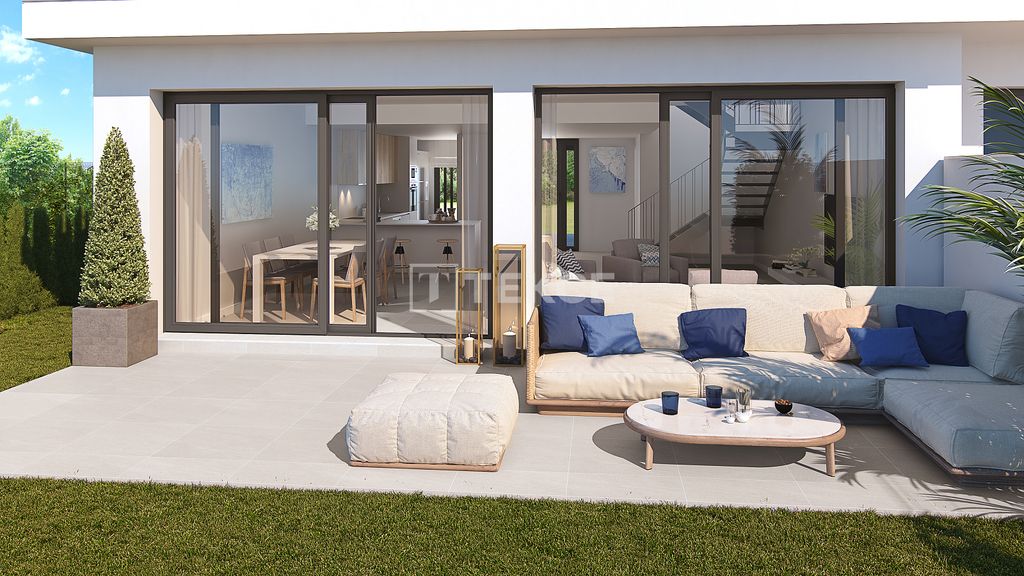 Property photo 3 of 6