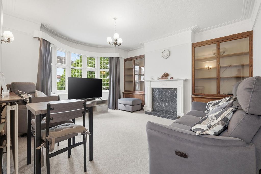 Property photo 3 of 23 Living Room